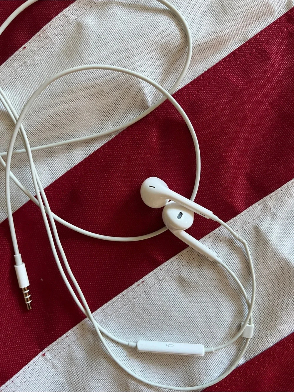 Apple EarPods Headphones